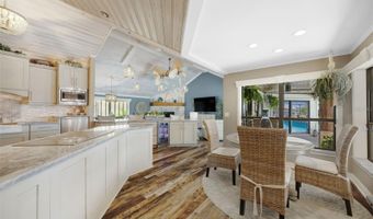 6605 SEABIRD Way, Apollo Beach, FL 33572