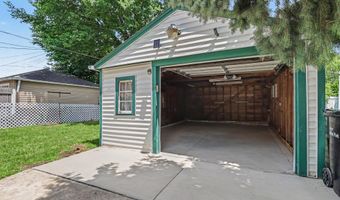 9885 Hubert Ave, Allen Park, MI 48101