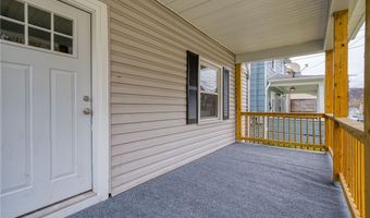 1122 Wade St, Aliquippa, PA 15001