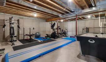 5702 N YOSEMITE Ln, Appleton, WI 54913
