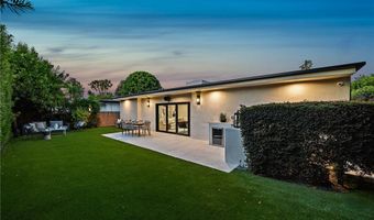5157 Woodley Ave, Encino, CA 91436