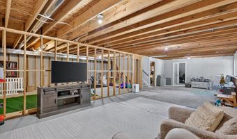 8669 Lilly Ridge Dr SE, Alto, MI 49302