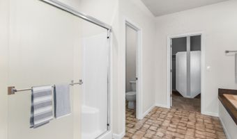15900 SW SNOWY OWL Ln, Beaverton, OR 97007
