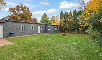 1823 N UNION St, Appleton, WI 54911