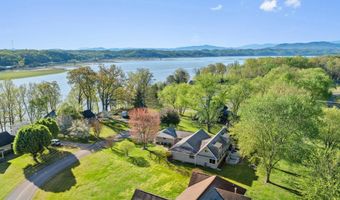3576 E Atherton Ln, Baneberry, TN 37890