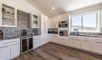 225 SWEETGRASS Trl, Alpine, WY 83128