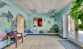 615 Howard Ave, Biloxi, MS 39530