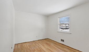 1124 Spray Ave, Beachwood, NJ 08722