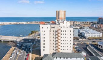 400 Deal Lake Dr 6G, Asbury Park, NJ 07712