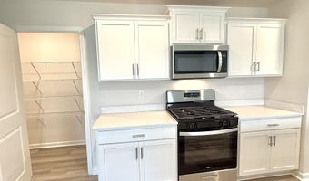 4154 Springshire Ln, Boiling Springs, SC 29316