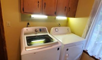 164 Plier, Baxley, GA 31513