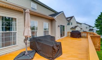 43865 LAUREL RIDGE Dr, Ashburn, VA 20147