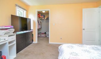 816 E HARRISON St, Appleton, WI 54915