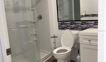 208 CENTER St, Auburndale, FL 33823