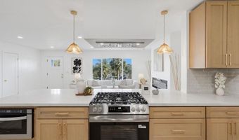 7314 Stanford Ave, La Mesa, CA 91942