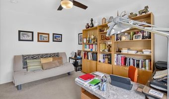 29 Mulberry Dr, Albany, NY 12205