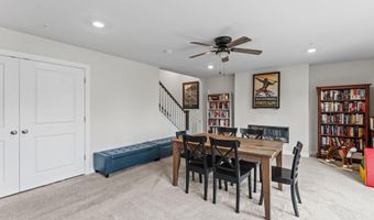 2410 STELLA Pl 2, Alexandria, VA 22303