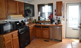 2116 PINE Ave, Cheyenne, WY 82007