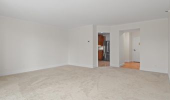 1600 N OAK St 524, Arlington, VA 22209