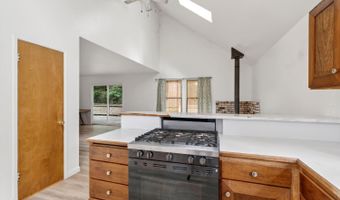 27421 Albion Ridge Rd, Albion, CA 95410