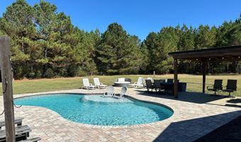 7935 Peacock Rd, Baker, FL 32531