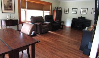 232 E Thielke Ave, Appleton, MN 56208