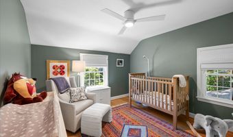 5901 DEVONSHIRE Dr, Bethesda, MD 20816