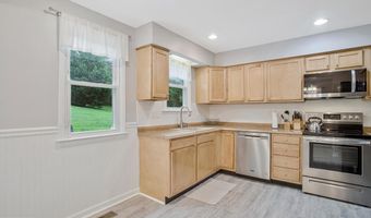 12 OVERBROOK Ln, Bel Air, MD 21014