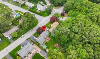 152 Glen Hills Dr, Cranston, RI 02920