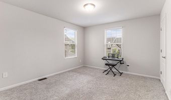 2853 Dillon Dr, Ann Arbor, MI 48105