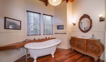 4955 Uakea Rd, Hana, HI 96713
