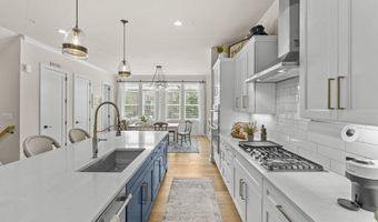 42460 MILDRED LANDING Sq, Ashburn, VA 20148