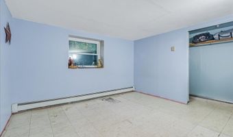 33 Tanglewood Dr, Alloway, NJ 07422