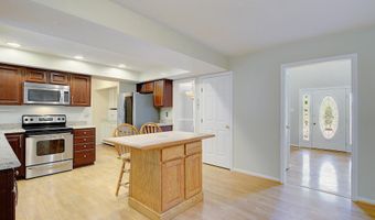 11718 BACKUS Dr, Bowie, MD 20720