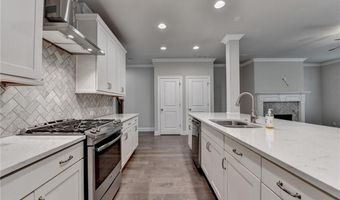 5240 Cresslyn Rdg, Alpharetta, GA 30005