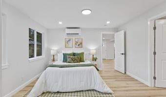 889 Akumu St, Kailua, HI 96734