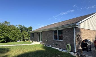 8488 E ASH Rd, Bloomfield, IN 47424