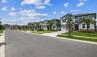 3189 Fall Harvest Dr, Zephyrhills, FL 33540