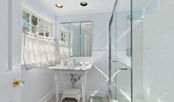 39 Leeuwarden Rd, Darien, CT 06820