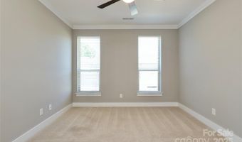 926 Steel House Blvd, Charlotte, NC 28205
