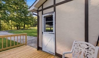 70 Resurrection Rd, Beattyville, KY 41311