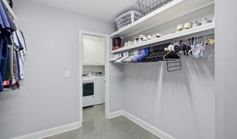 1402 Victoria Ln, Brandon, MS 39042