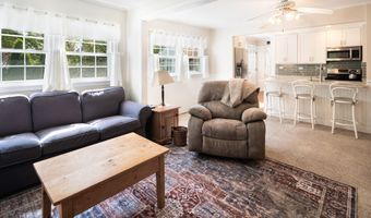 65 Maple St, Darien, CT 06820