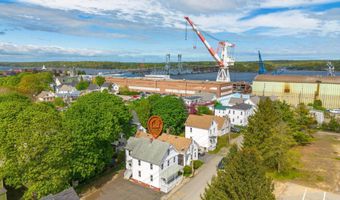 31 Bath St, Bath, ME 04530