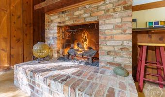759 Riverhill Dr, Athens, GA 30606