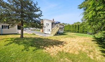 38 County St, Blackstone, MA 01504