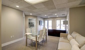 7490 Clubhouse Rd, Boulder, CO 80301