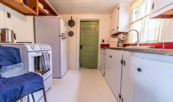 26 Don Gerry Rd, Bristol, NH 03222