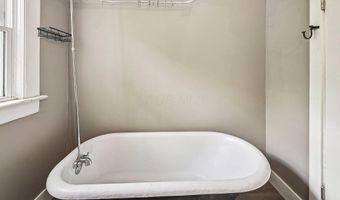 224 S Wheatland Ave, Columbus, OH 43204