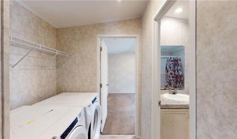 60 West Dr, East Providence, RI 02916